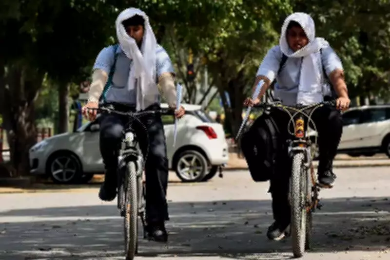 Tricity Continues to Swelter at 41°C, Rain Expected from April 28