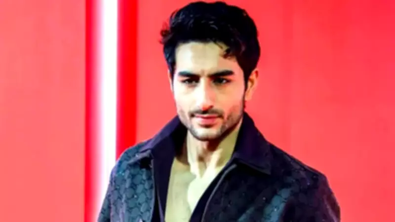 Turkish Influencer's Surprise Encounter with Bollywood Star Ibrahim Ali Khan in Istanbul