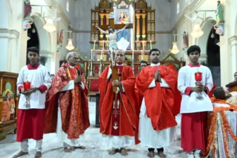 Udupi Churches Observe Good Friday with Special Prayers and Processions