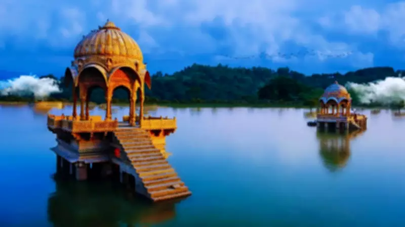 UK Tourists Work for Free Stay in Jaisalmer Hotel, Sparking Viral Debate on Work and Dignity