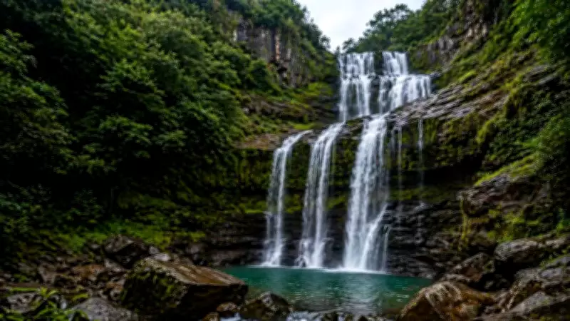 UP Teen Dies After Falling Into Meghalaya Waterfall While Taking Photos