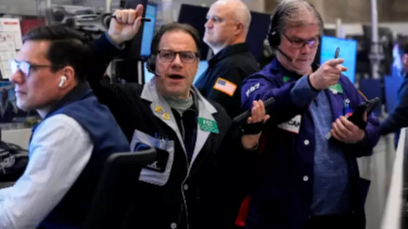 US Stocks Plunge, Oil Soars as Trump Vows Continued Military Action Against Iran