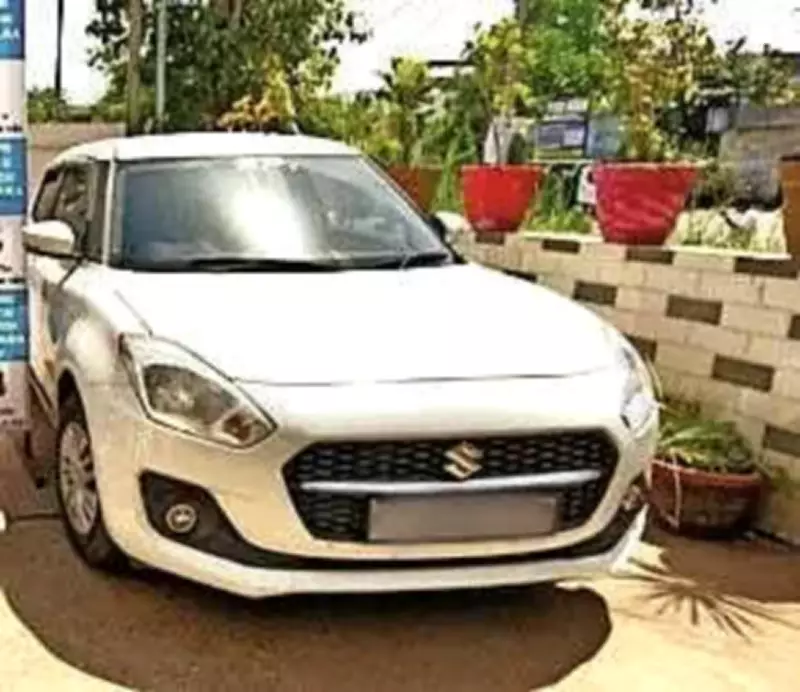 Vadodara Pan Parlour Owner Survives Murder Plot by Wife and Lover