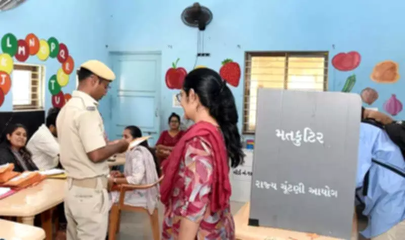 Vadodara Police Detain Over 3,650 Ahead of Civic Elections in Major Crackdown