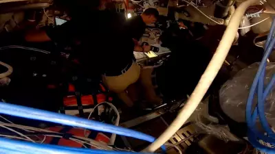 Artemis II Crew Lost Contact with Earth for 40 Minutes During Lunar Flyby