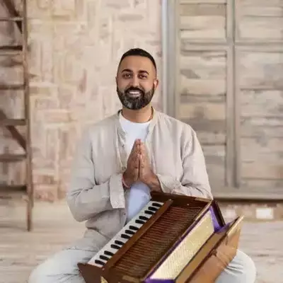 Bhajan Clubbing: How Devotional Music is Taking Over Mainstream Nightlife