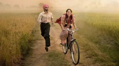 Bollywood's 'Dil Se' Revival: A Nostalgic Wave Sweeps Hindi Cinema