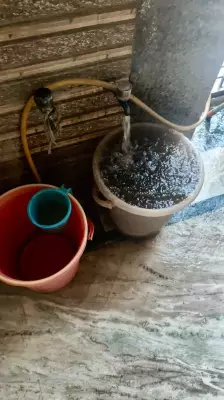 Dirty Water Crisis Spreads to Noida Sector 51, Residents Threaten Bill Boycott