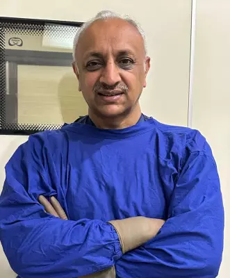 Excessive Screen Time Fuels Eye Problems in Youth, Warns Jalandhar Doctor