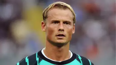 Former Arsenal Goalkeeper Alex Manninger Dies at 48 in Tragic Train Accident