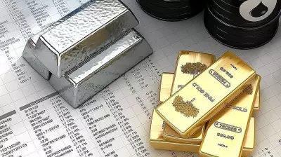 Gold Futures Drop to Rs 1,52,350/10g, Silver to Rs 2,43,819/kg