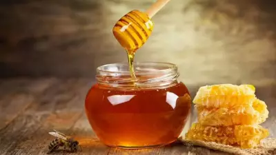 How to Detect Adulterated Honey: 10 Simple Home Tests for Purity