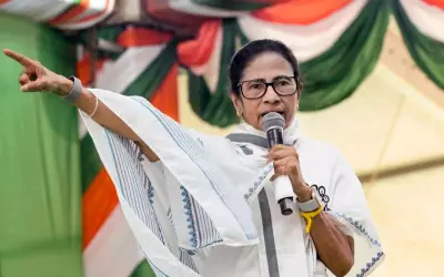 Mamata Banerjee Accuses PM Modi of Misusing Government Machinery for Political Campaigns