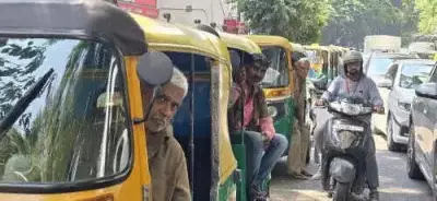 Mumbai Auto Unions Plan Protest Over Marathi Rule for Drivers