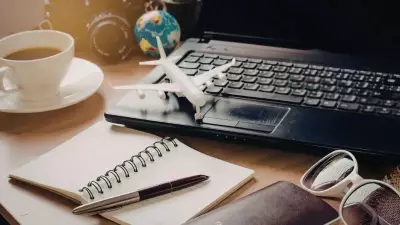 Nutritionist Mom's Guide: Healthy Toddler Meals While Traveling