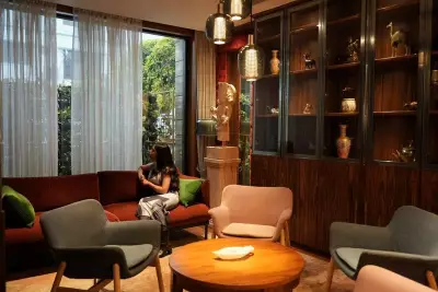 Refresh Your Home for Summer: Bright and Breezy Living Space Tips