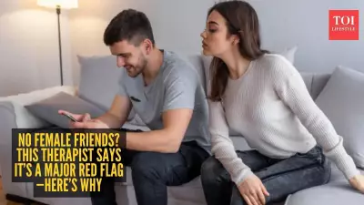 Relationship Expert: A Man With No Female Friends Could Be a Red Flag