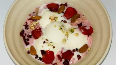 Rose Vermicelli Custard Coconut Pannacotta Recipe: A Fusion Dessert Delight