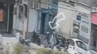 Singrauli Bank Heist: Armed Robbers Loot Rs 5 Crore Gold, Rs 20 Lakh Cash in 15-Minute Raid