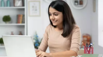 Teens Turn to Online Strangers for Emotional Support, Risking Hidden Dangers