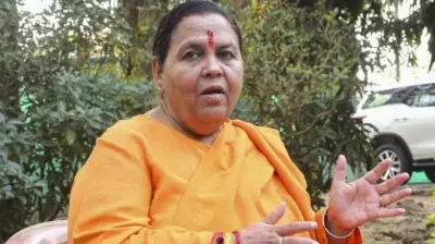 Uma Bharti Sells Poha-Jalebi to Protest Crackdown on Roadside Eateries