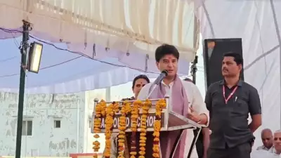 Union Minister Scindia says he doesn't use AC, carries onion as heat remedy