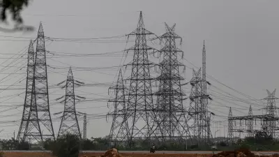 Unusual Heat and Gas Crisis Drive Up Karnataka's Electricity Use in April