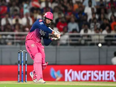 Vaibhav Sooryavanshi Fastest to 400 IPL Runs in Season