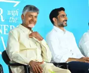 Andhra CM Naidu Hosts Dinner Celebrating ET Business Reformer Award