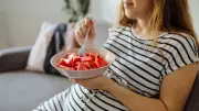 Balancing Clean Eating and Cravings During Pregnancy: A Practical Guide