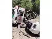 Colombia Bus Bomb Blast Kills 7, Injures Over 20 in Cauca