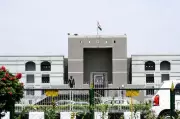 Gujarat Ayurvedic Doctors Move High Court for Allopathic Prescription Rights