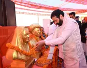Haryana CM Pays Tribute to Jyotiba Phule, Lays Foundation for Institutions in His Honor