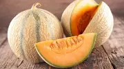 How to Pick the Perfect Muskmelon: 5 Expert Tips and 3 Refreshing Summer Recipes