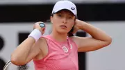 Iga Swiatek's Team Dynamics Under Scrutiny as Former Coach Reveals Insights
