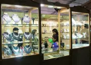 India's Gem & Jewellery Exports Dip 3.32% to $27.72 Billion Amid Global Headwinds