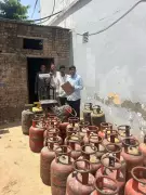 Jaipur Raid Seizes 35 LPG Cylinders in Crackdown on Illegal Refilling