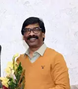 Jharkhand CM's Helicopter Grounded by PM Modi Rally No-Fly Zone in Jhargram