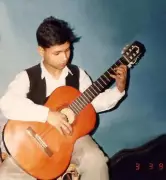 Kailash Kher Shares Throwback Photo with Guitar, Fans React with Love