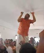 Kerala Minister Erases 'Crack' Marking in Landslide Survivor's House, Sparks Controversy