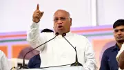 Kharge Appeals to Kerala Voters: Choose a Government That Listens and Delivers
