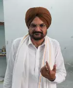 Moosewala's Father Demands Ban on OTT Series 'Lawrence of Punjab'