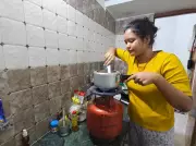 Odisha Clarifies 5kg LPG Cylinder Ban: Students, Migrant Workers Exempted