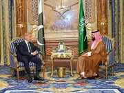 Pakistan PM Urges US-Iran Peace Talks in Meeting with Saudi Crown Prince