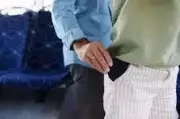 Police constable's wallet stolen in bus, Rs 43,500 withdrawn using debit cards