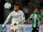 Real Madrid Held to Draw by Villarreal as Barcelona Stay Top of La Liga