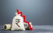 Rupee Falls 32 Paise to All-Time Low of 95.20 Against US Dollar