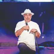 Russell Peters' Kolkata Show Blends Comedy with Global Power Shifts