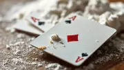 Science-Backed Flour Hack Revives Sticky Playing Cards, Extends Deck Life