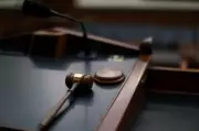 Thane Court Acquits Eight Men in Police Constable Attack Case